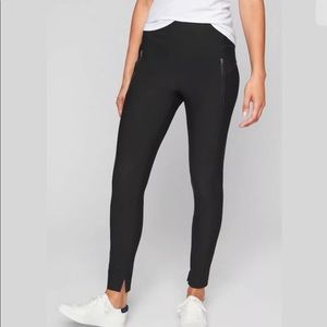 Athleta Stellar Tight